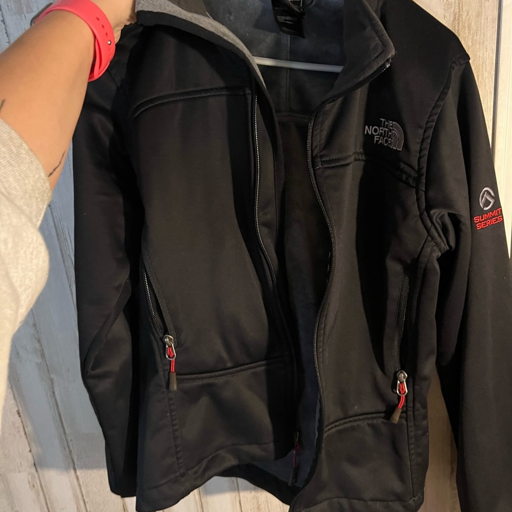 North face jacket - Picture 3 of 3